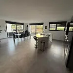 Chipie Neuve & Grand Standing ! Prázdninový dům