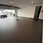 Chipie Neuve & Grand Standing !