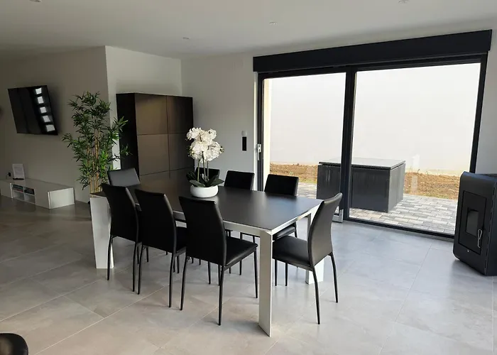 Chipie Neuve & Grand Standing ! Prázdninový dům