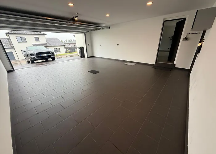 Chipie Neuve & Grand Standing !